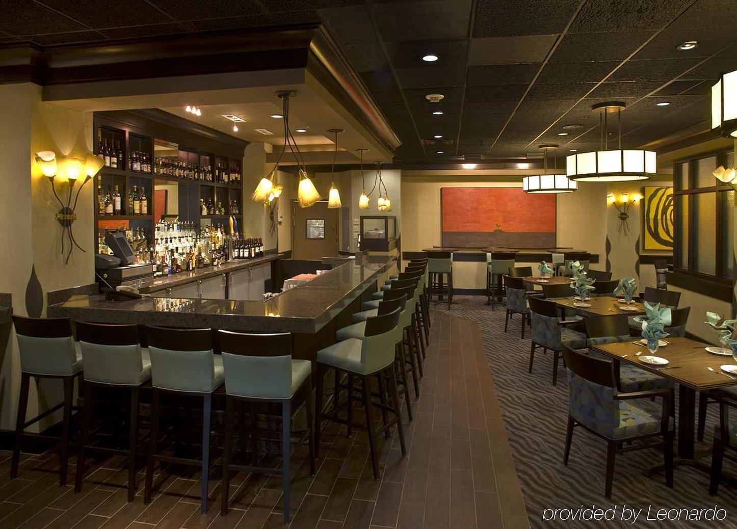 Doubletree By Hilton Hotel ווילמינגטון מסעדה תמונה
