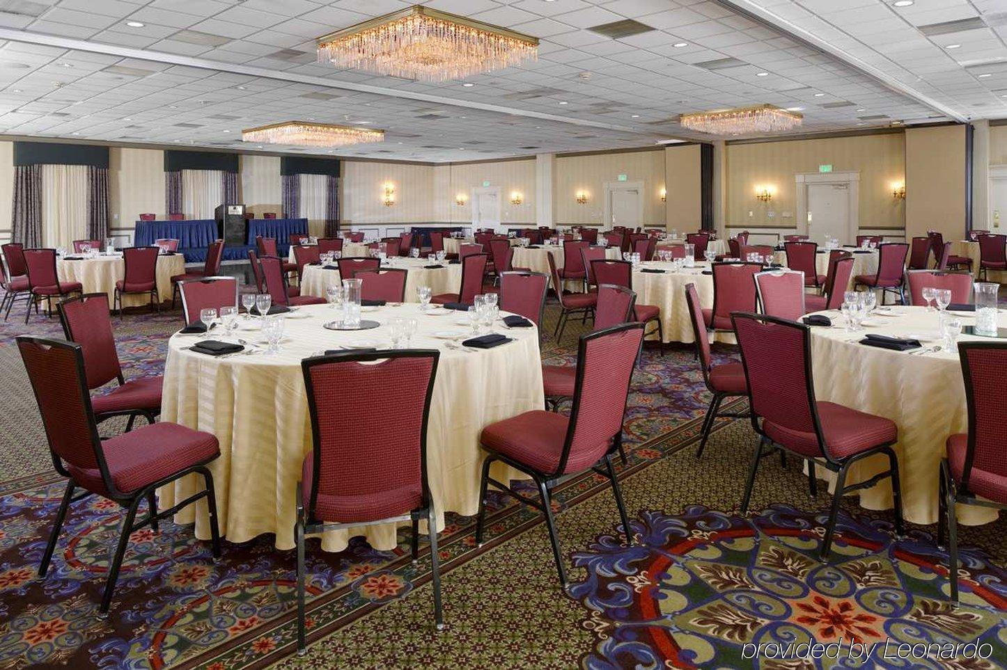 Doubletree By Hilton Hotel ווילמינגטון מסעדה תמונה